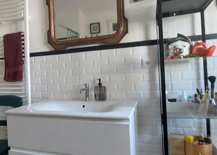 Nook アパート バーリ